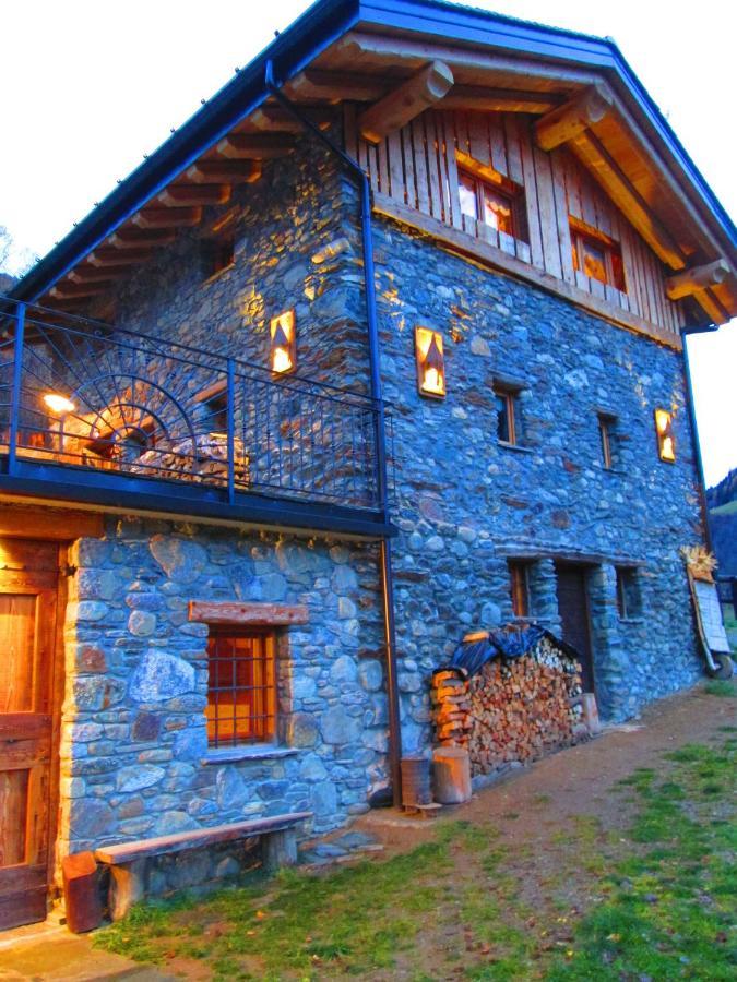 Chalet Cuore Selvatico Monno Exteriér fotografie